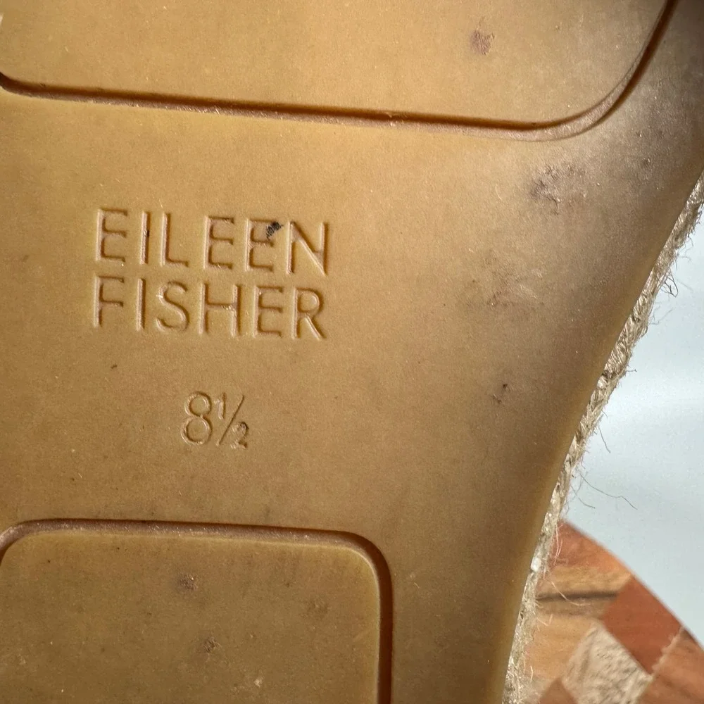 Eileen Fisher very good